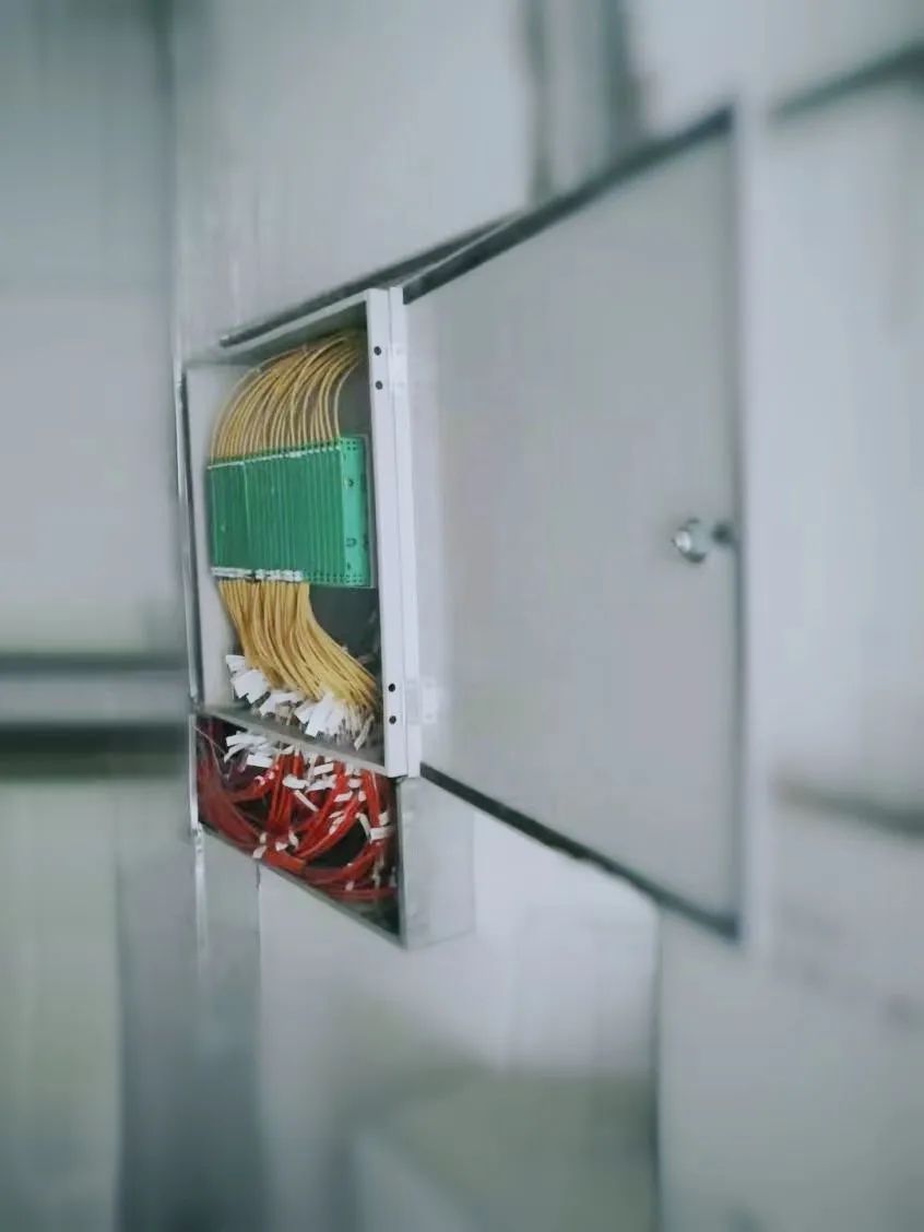 微管微缆“一箭五雕”