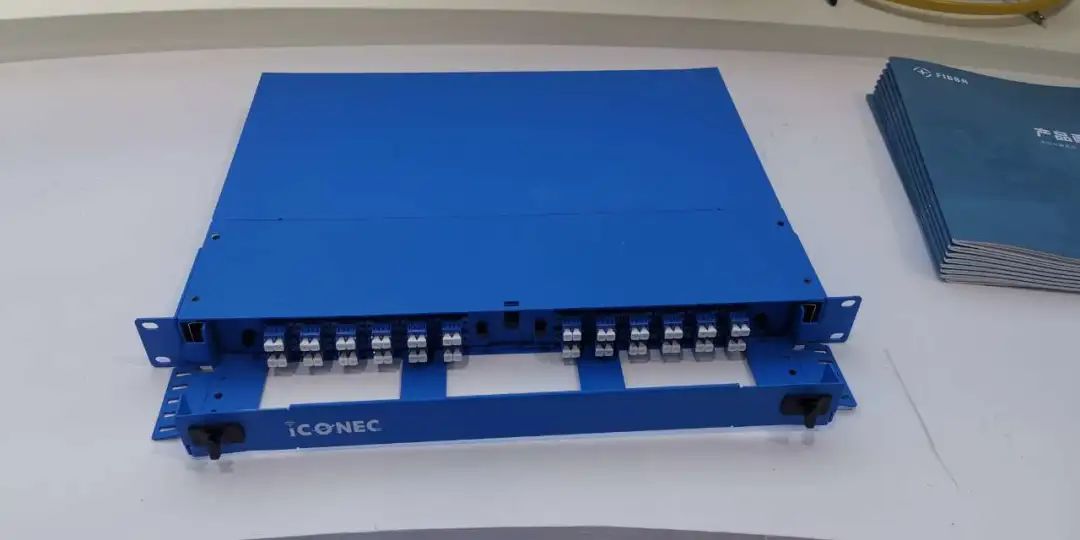 展示湖北之“光” | 长芯盛携旗下iCONEC、FIBBR两大品牌亮相中国国际中小企业博览会 展示湖北之“光” | 长芯盛携旗下iCONEC、FIBBR两大品牌亮相中国国际中小企业博览会