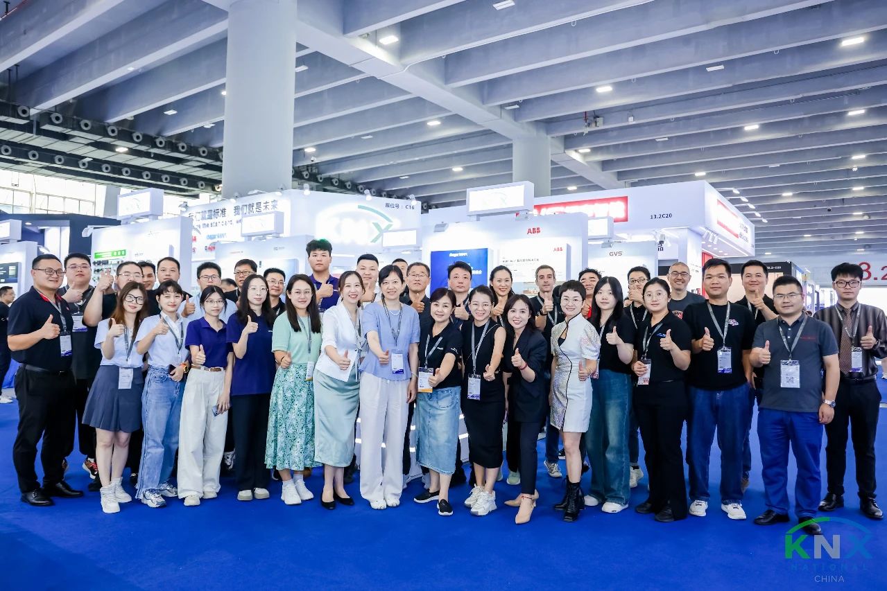 KNX中国组织携会员，成功参加2024广州光亚展