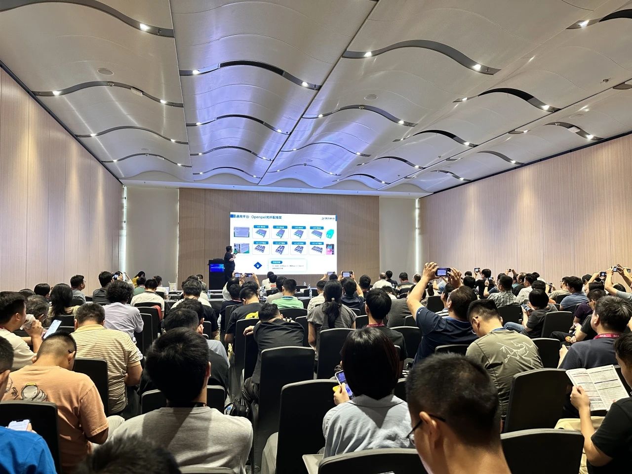 iCONEC®展会篇 | 第25届中国国际光电博览会