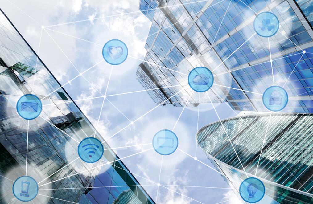 感知到决策：智能建筑如何实现全面监控与自我优化