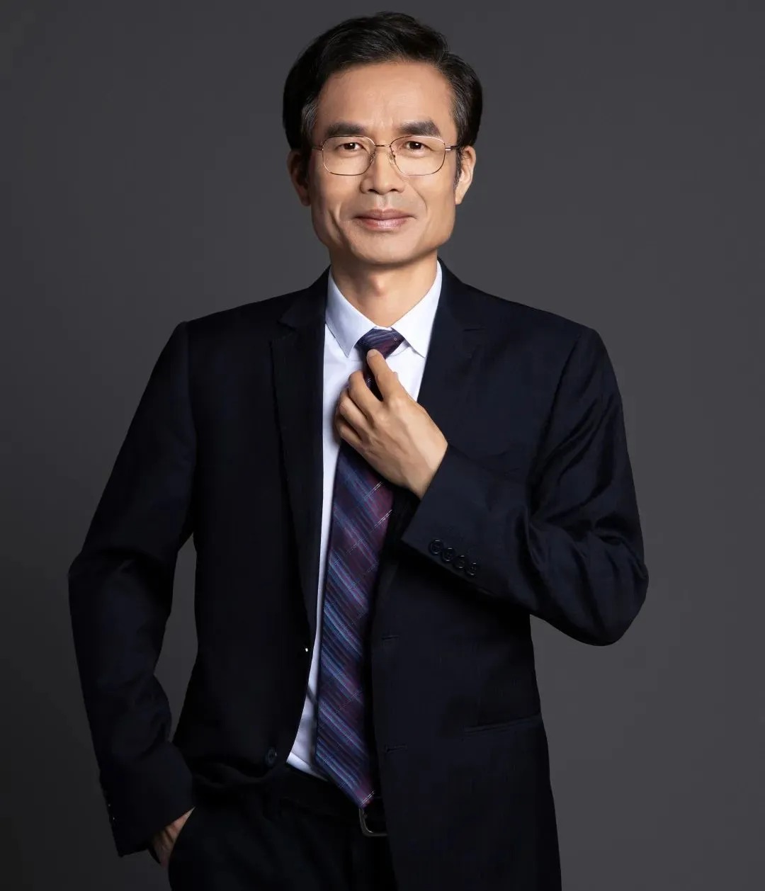 喜讯 | 中信设计专家荣膺2025年湖北五一劳动奖章 喜讯 | 中信设计专家荣膺2025年湖北五一劳动奖章