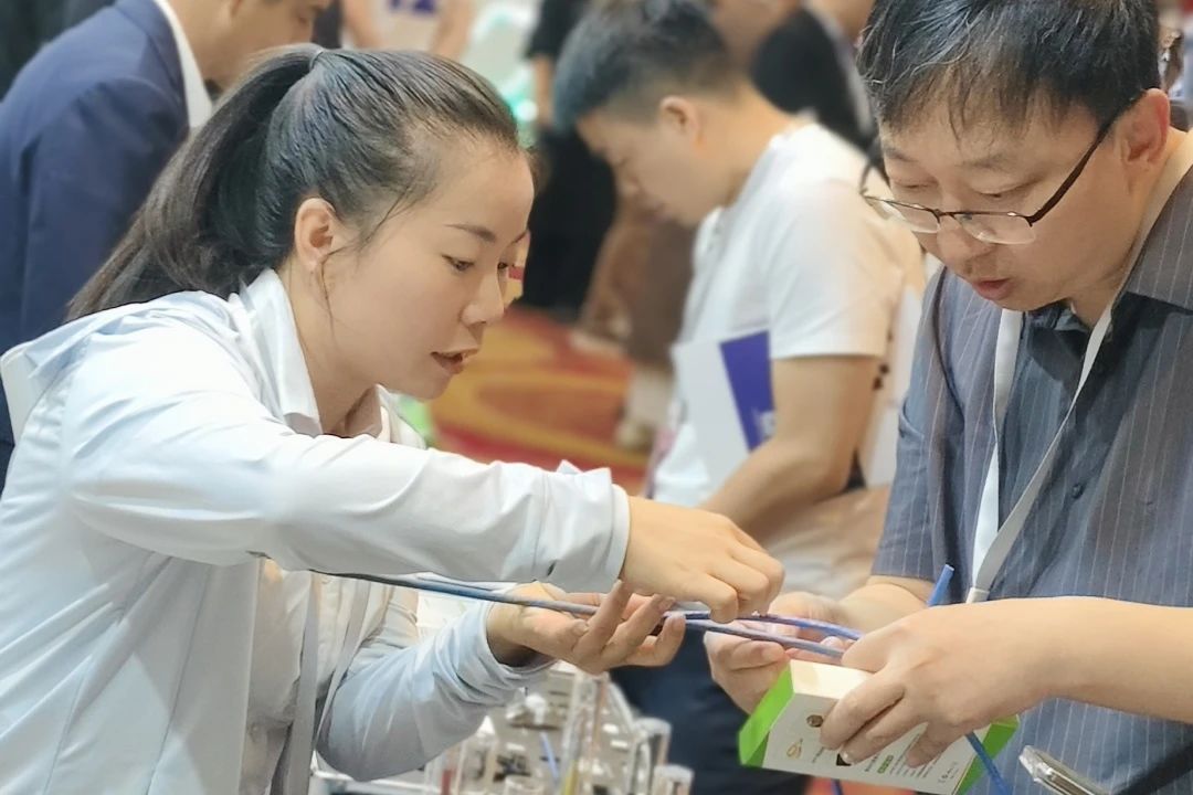 ENJOYLink欢联助力2025建筑电气行业杰青学术年会