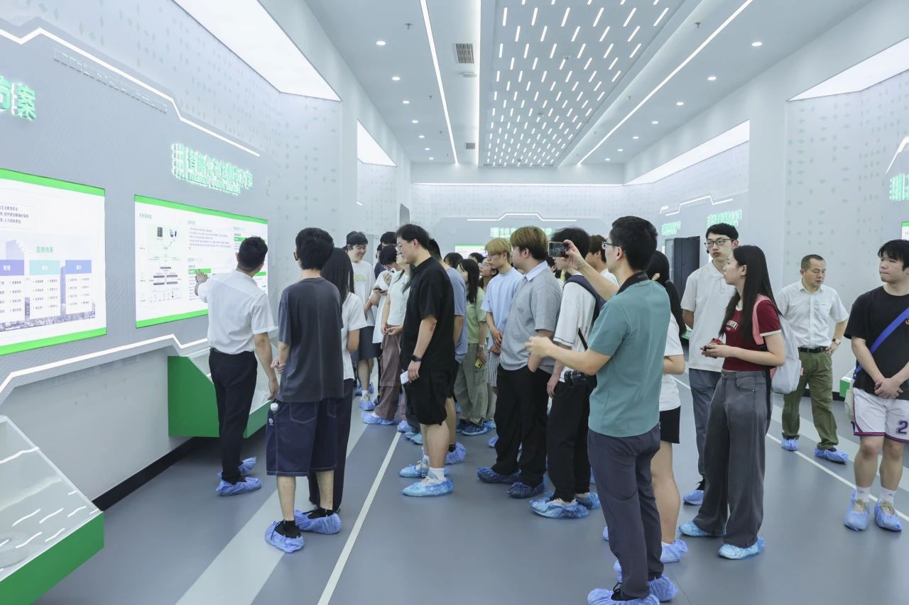 产教融合—华南师范大学计算机学院网络工程专业师生一行莅临ENJOYLink欢联参观交流！