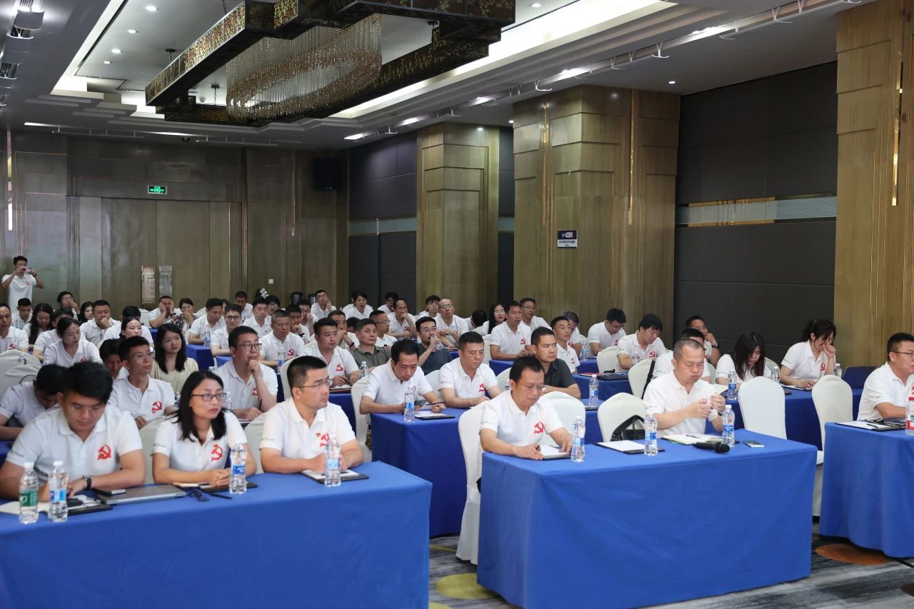 勇立潮头·十年再出发——ENJOYLink欢联2025年经销商会议圆满收官