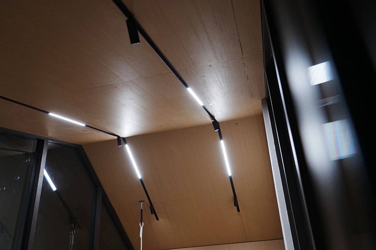 易来智能案例：洛阳窄巷老宅变身记，25㎡危房“折叠”成三代同堂智慧家