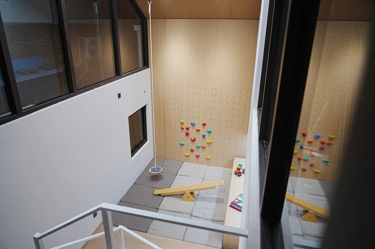 易来智能案例：洛阳窄巷老宅变身记，25㎡危房“折叠”成三代同堂智慧家