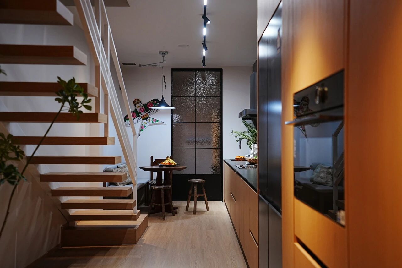 易来智能案例：洛阳窄巷老宅变身记，25㎡危房“折叠”成三代同堂智慧家