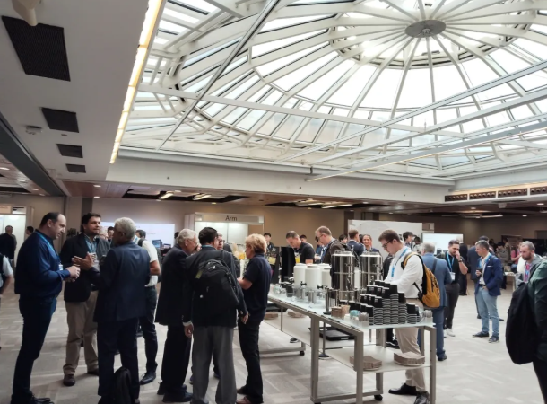 中信设计专家再登国际顶尖学术论坛发表全英文演讲 中信设计专家再登国际顶尖学术论坛发表全英文演讲