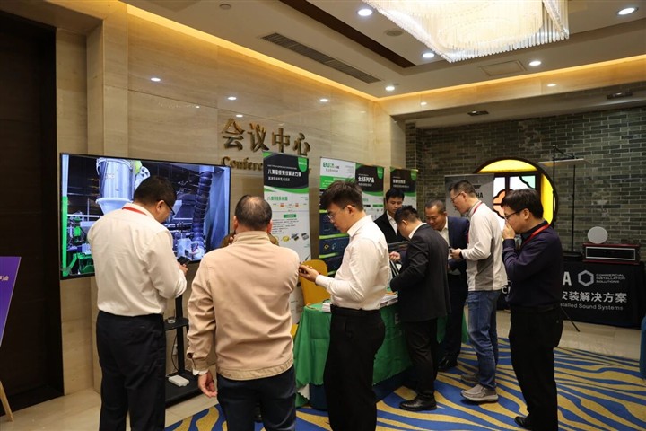 会议定方向，探厂见真章！第十七届智能建筑秘书长联席会议圆满结束，行业大咖赴ENJOYLink欢联工厂考察