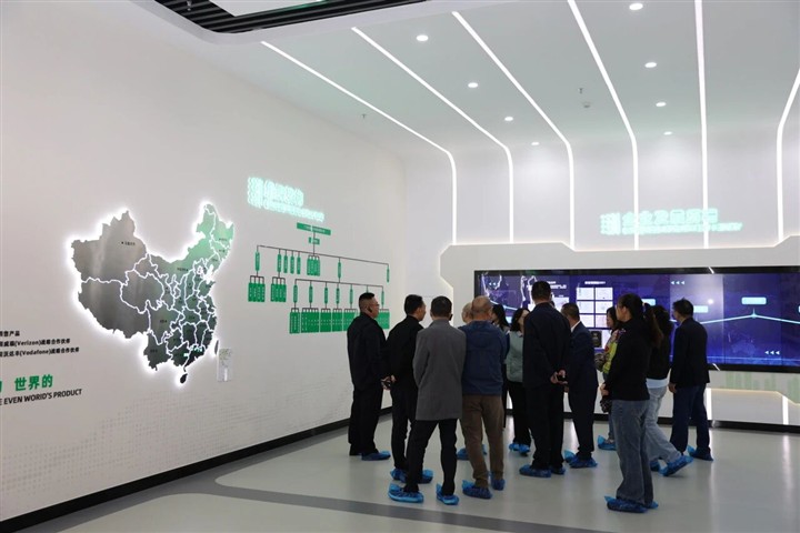 会议定方向，探厂见真章！第十七届智能建筑秘书长联席会议圆满结束，行业大咖赴ENJOYLink欢联工厂考察