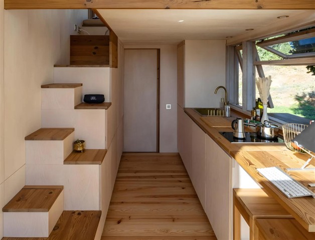 这座小屋，将公寓的舒适带到了离网生活中