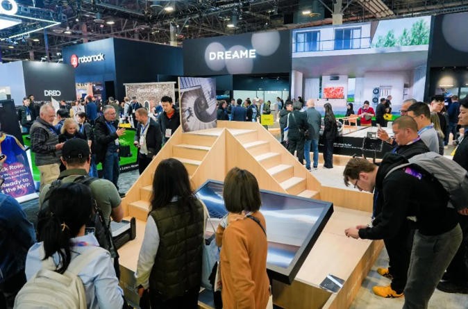 追觅 CES 2026｜双馆联袂启幕，重塑全球未来科技想象