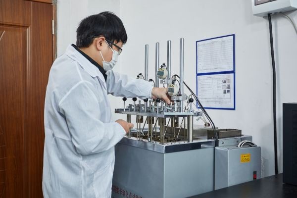 材料专家“死磕”真PA66，微立方欲终结隔热条行业“隐痛”