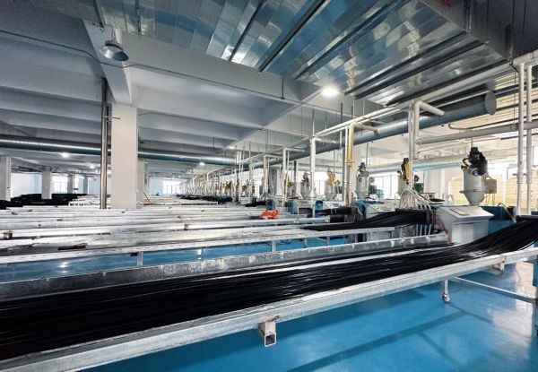 材料专家“死磕”真PA66，微立方欲终结隔热条行业“隐痛”