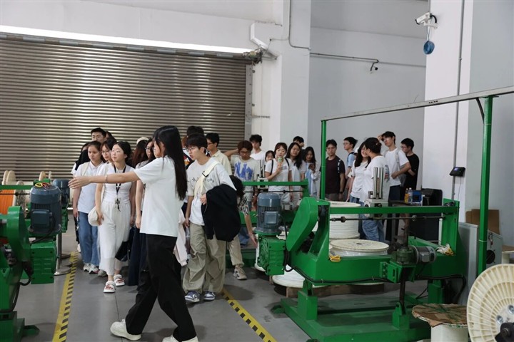 产教融合促发展｜华南师大师生走进ENJOYLink欢联，共探综合布线行业新未来