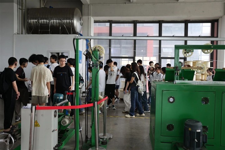 产教融合促发展｜华南师大师生走进ENJOYLink欢联，共探综合布线行业新未来