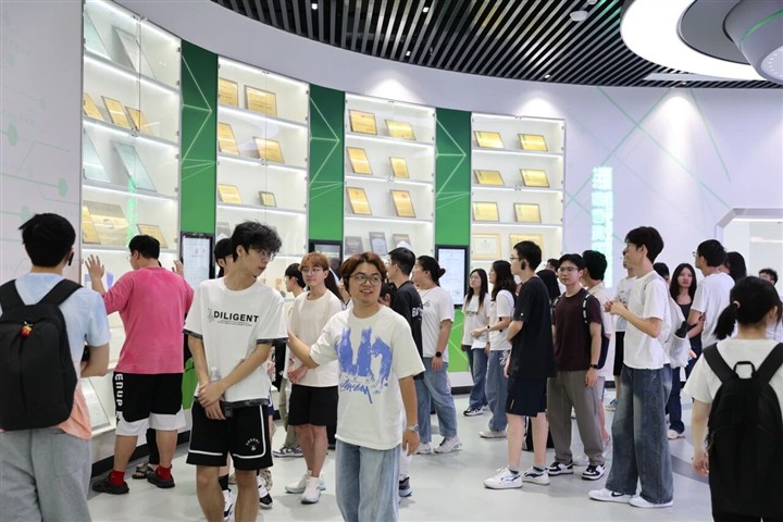 产教融合促发展｜华南师大师生走进ENJOYLink欢联，共探综合布线行业新未来