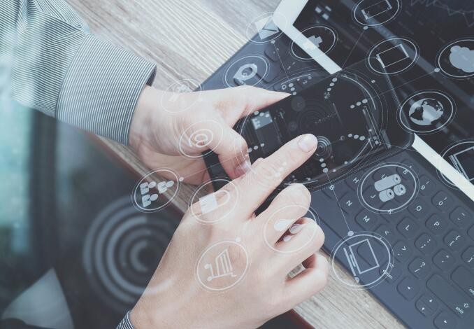 OpenAI发布GPT-5.5：性能全面升级  