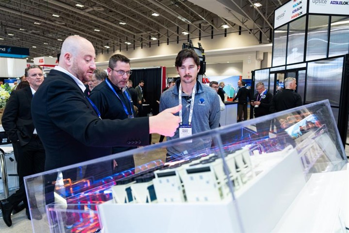 美的楼宇科技旗下Clivet全球首发新品CDU，中国算力温控技术加速出海