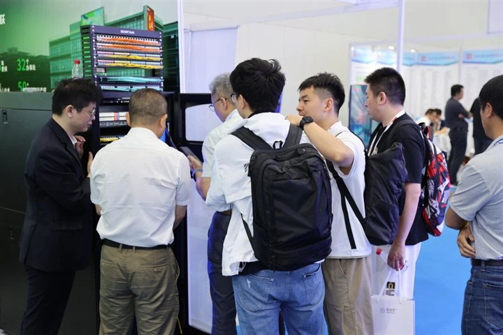 ENJOYLink欢联亮相第30届中国医院信息网络大会暨医疗信息技术和产品展览会(CHIMA2026) ENJOYLink欢联亮相第30届中国医院信息网络大会暨医疗信息技术和产品展览会(CHIMA2026)