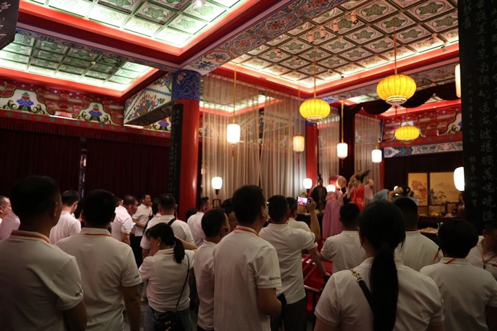 弘扬建军精神,打造新的“欢联铁军” | ENJOYLink欢联2026年党建活动在南昌顺利举办 弘扬建军精神,打造新的“欢联铁军” | ENJOYLink欢联2026年党建活动在南昌顺利举办