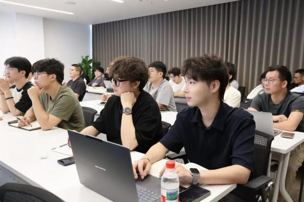 源创智控特邀行业专家赵济安开展专项技术培训