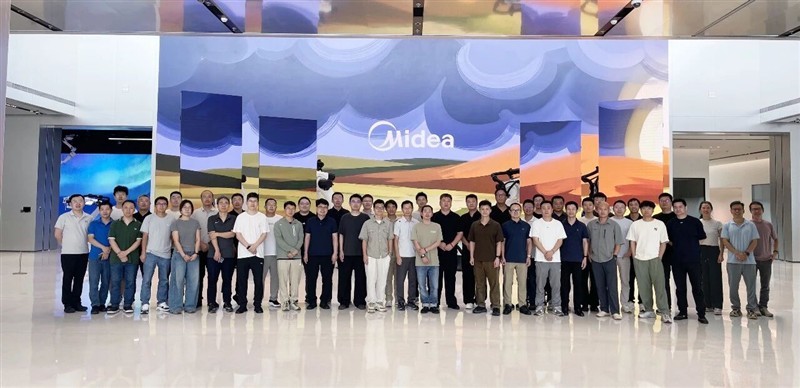 美的:智能家居互联互通标准迈入实质性编制阶段 美的:智能家居互联互通标准迈入实质性编制阶段